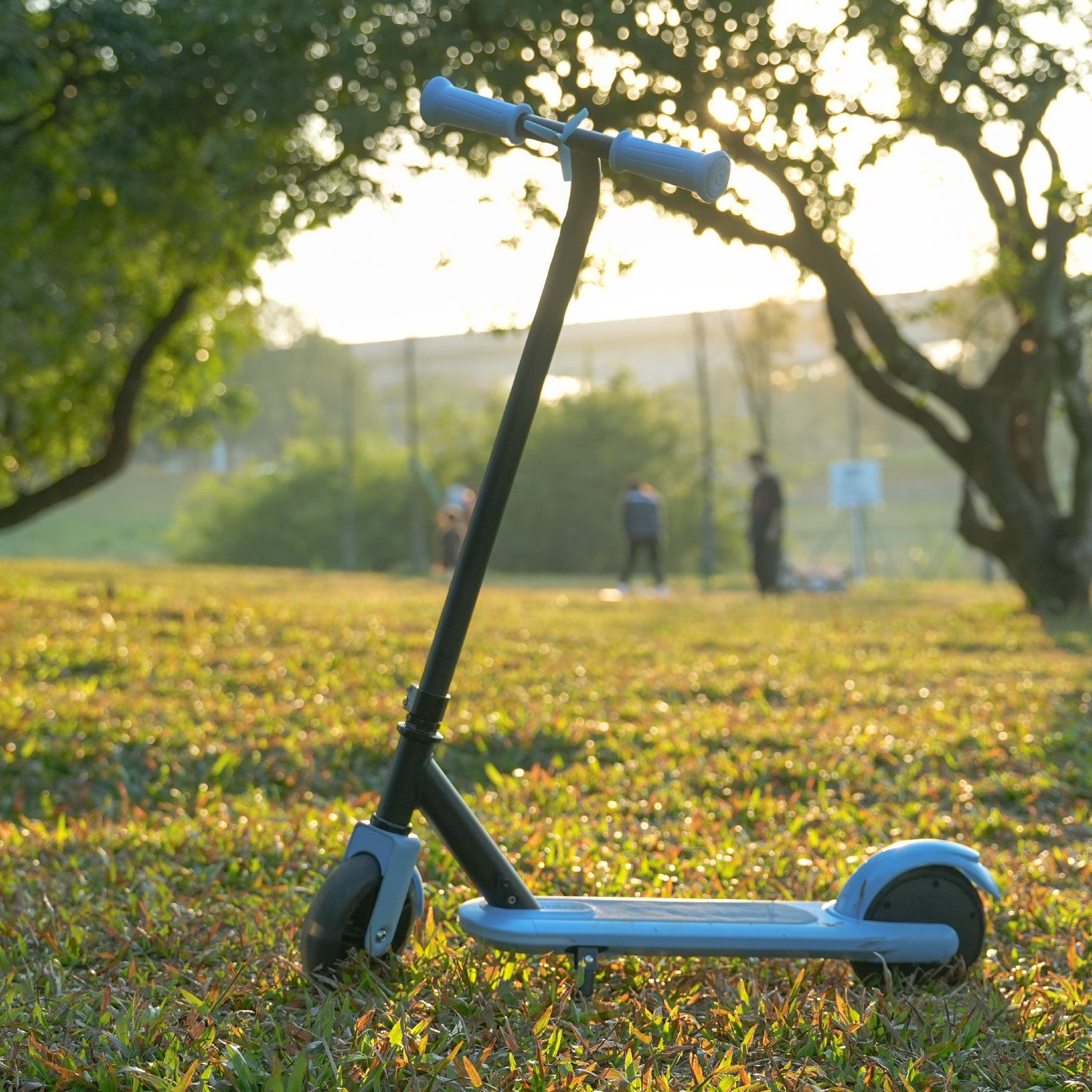 ES-1 Electric Scooter – Limited $66 Offer