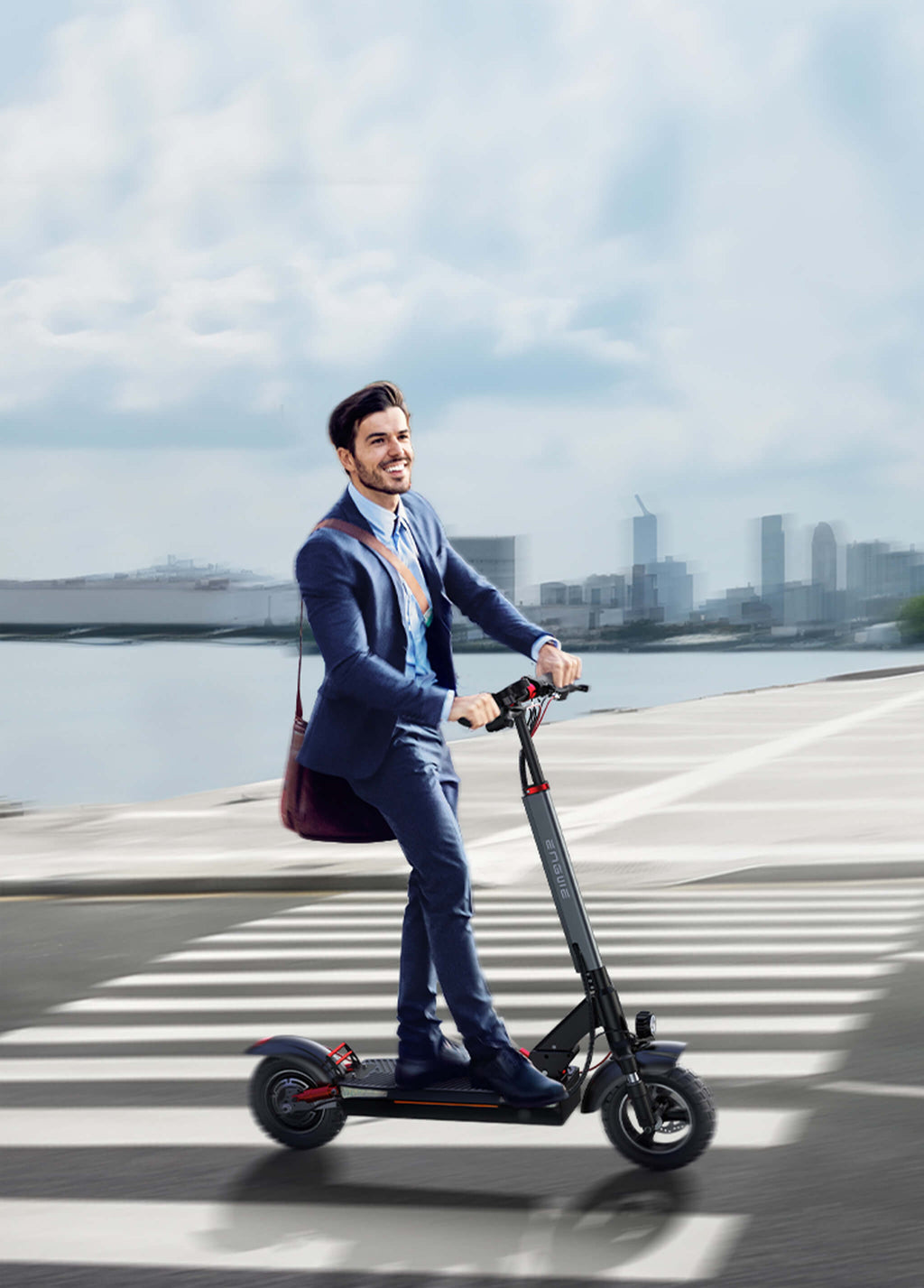 ENGWE Y600 600W 70 km Range Seated E-Scooter